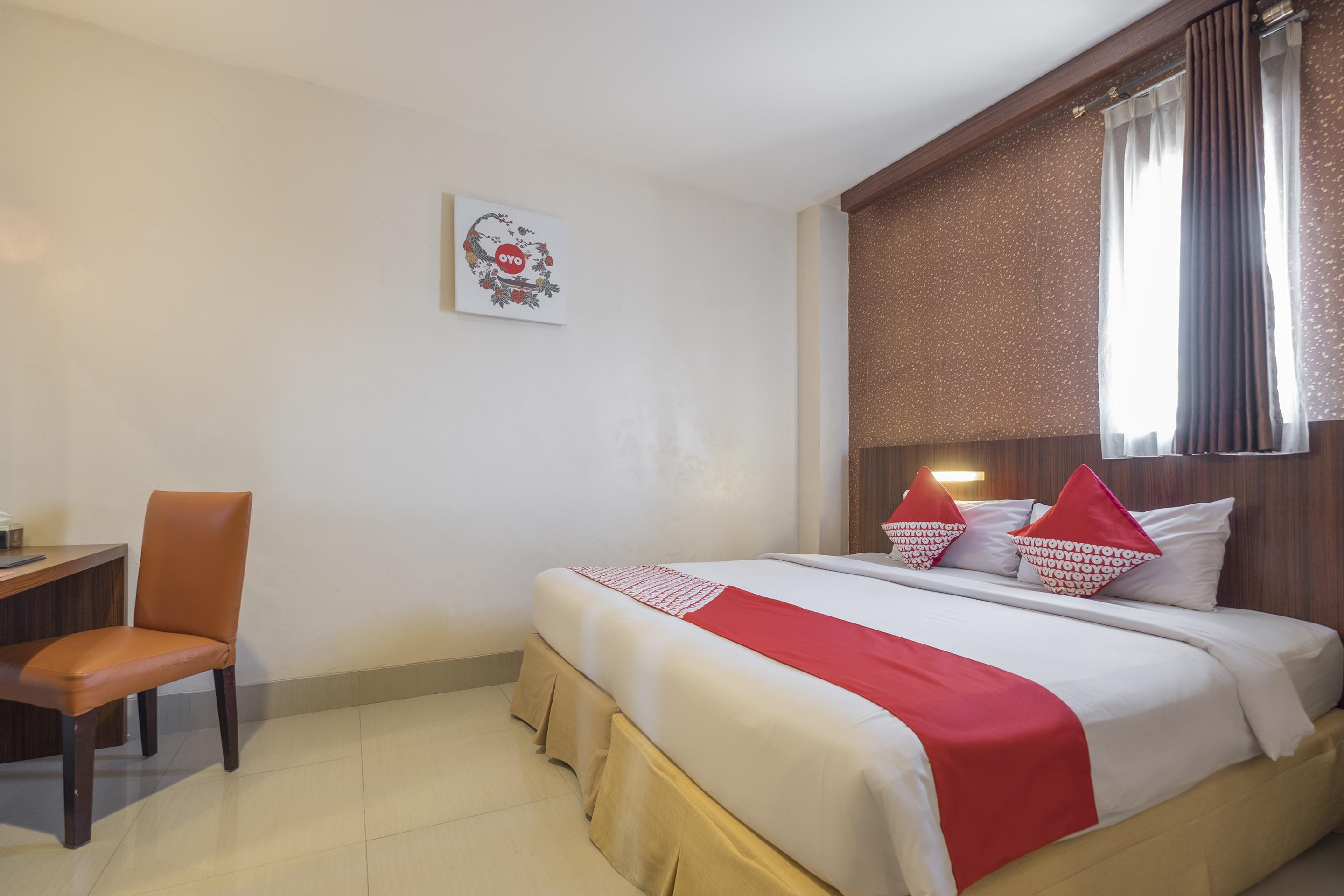 Collection O 1279 Hotel Grand Celino Makassar Esterno foto