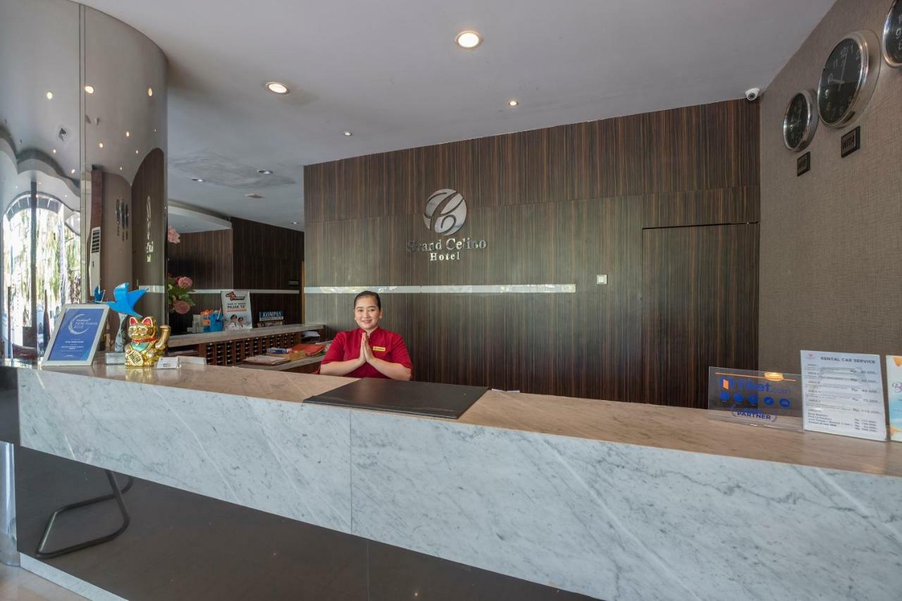 Collection O 1279 Hotel Grand Celino Makassar Esterno foto